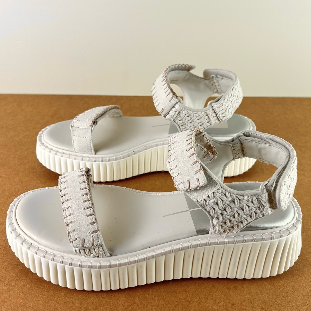 NEW DOLCE VITA IVORY PLATFORM SANDALS - Picture 7 of 13